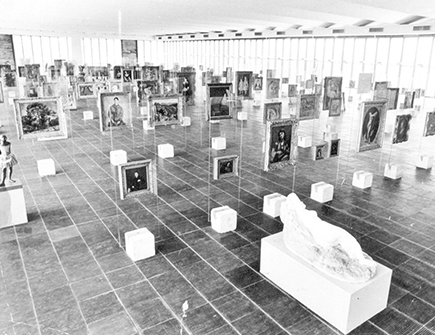 Vista da Pinacoteca do MASP na avenida Paulista, 1968 / Acervo Centro de Pesquisa do MASP